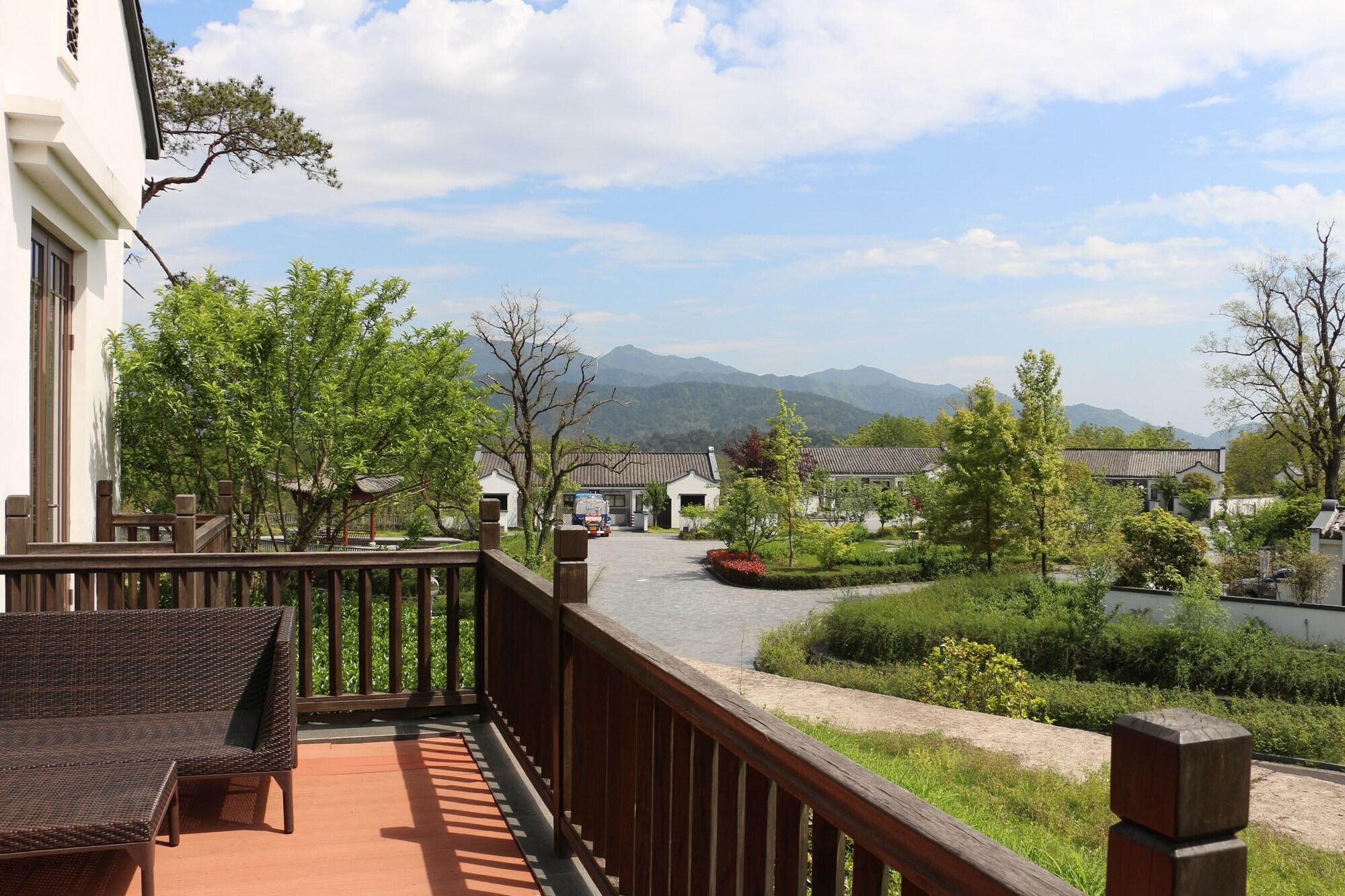 Banyan Tree Hotel Huangshan-The Ancient Charm Of Huizhou, A Paradise Екстериор снимка